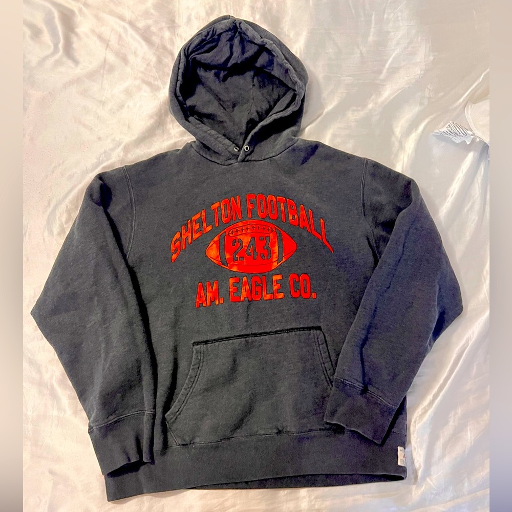 Men’s American Eagle Hoodie.